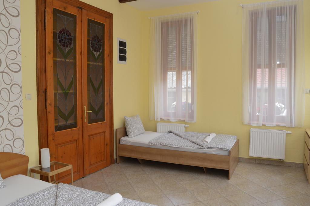Mediterran Vendeghaz Kecskemét Exterior photo