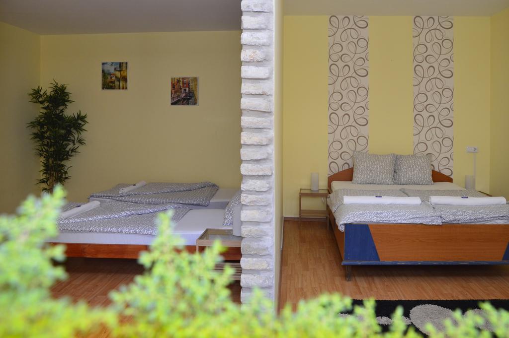 Mediterran Vendeghaz Kecskemét Exterior photo