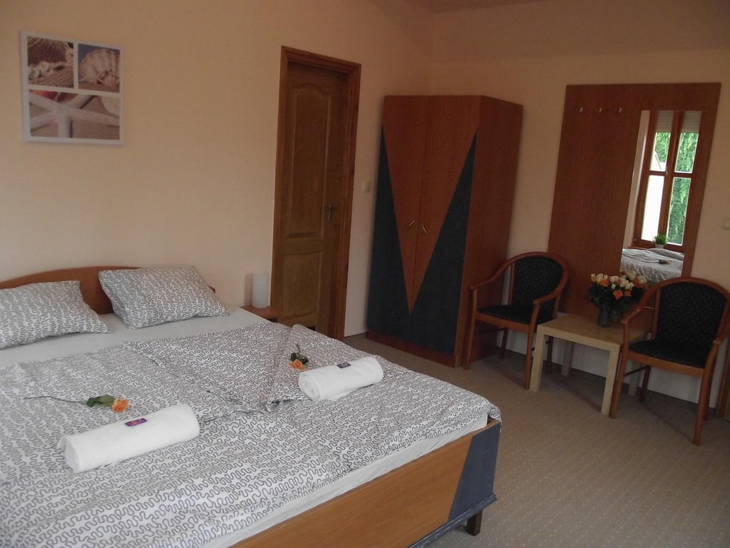 Mediterran Vendeghaz Kecskemét Room photo